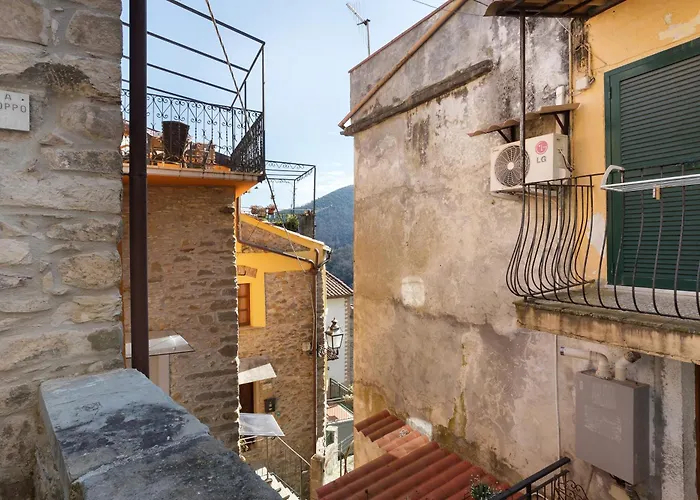 Casa Merlino Διαμέρισμα Biassa